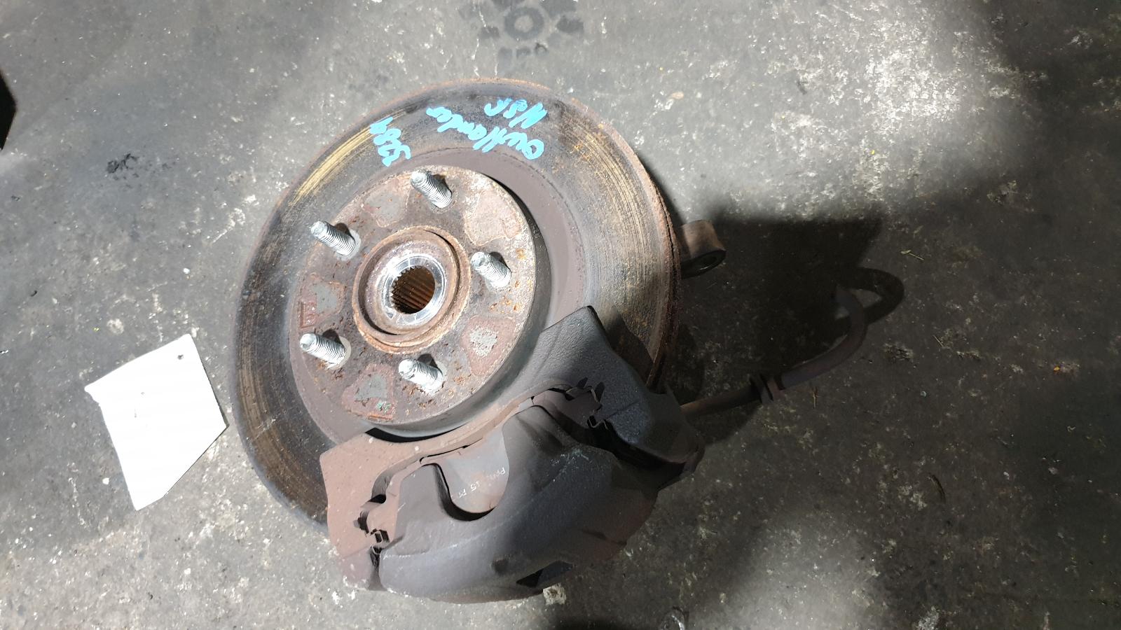 View Auto part Right Front Hub Assembly Mitsubishi Outlander 2009