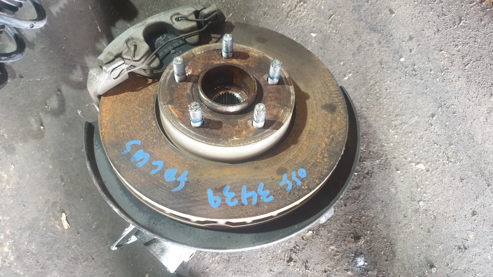 View Auto part Right Front Hub Assembly Ford Focus 2014