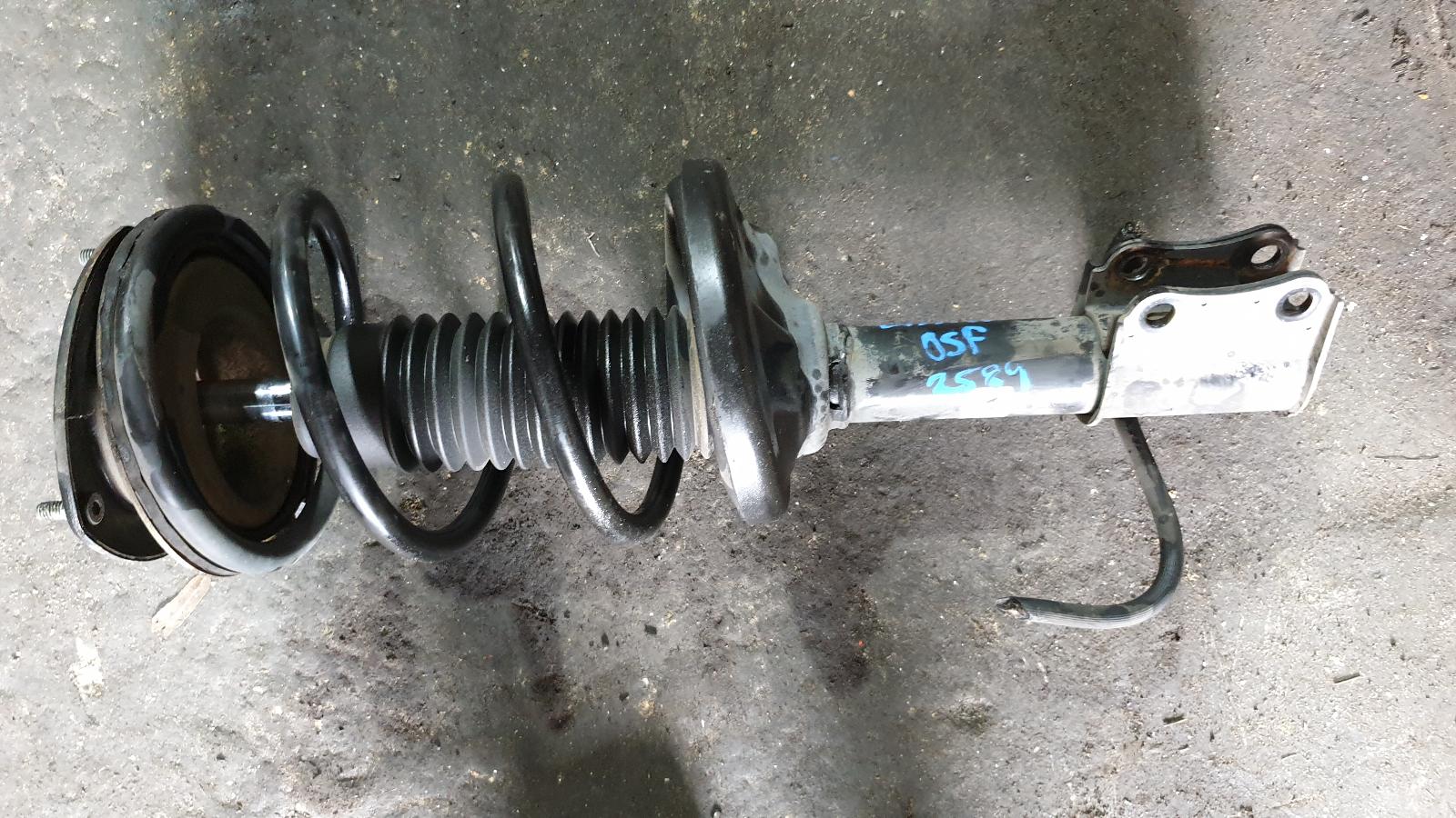 View Auto part Right Front Strut Suzuki Liana 2002