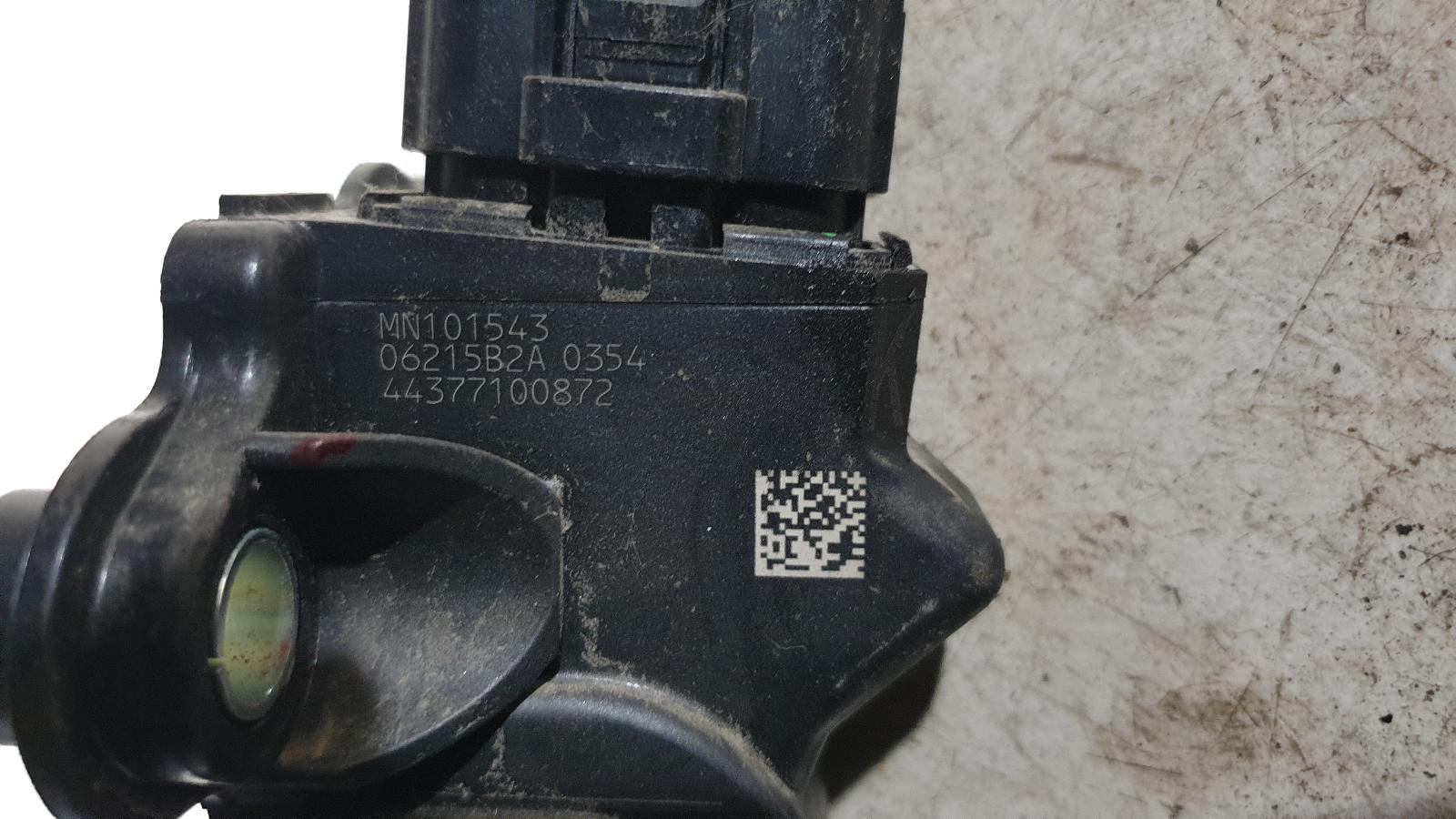 View Auto part Pedal Assembly Mitsubishi Outlander 2006