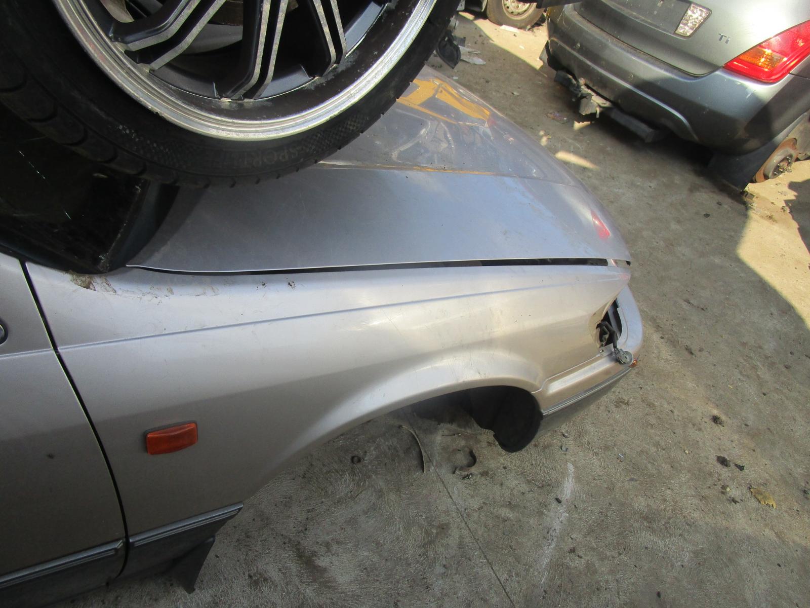View Auto part Right Taillight Toyota Camry 1997