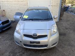 View Auto part Left Front Window Reg/Motor Toyota Yaris 2010