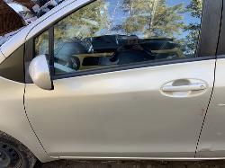 View Auto part Left Front Window Reg/Motor Toyota Yaris 2010