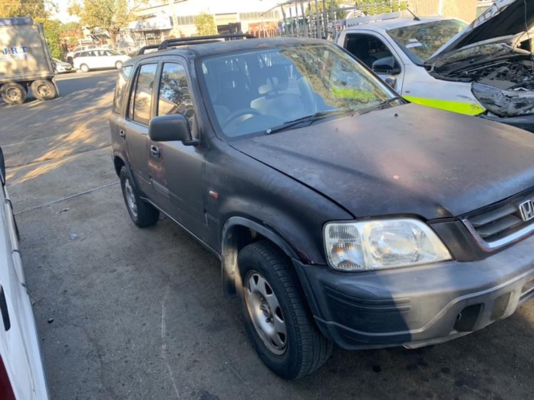 View Auto part Alternator Honda Crv 1998
