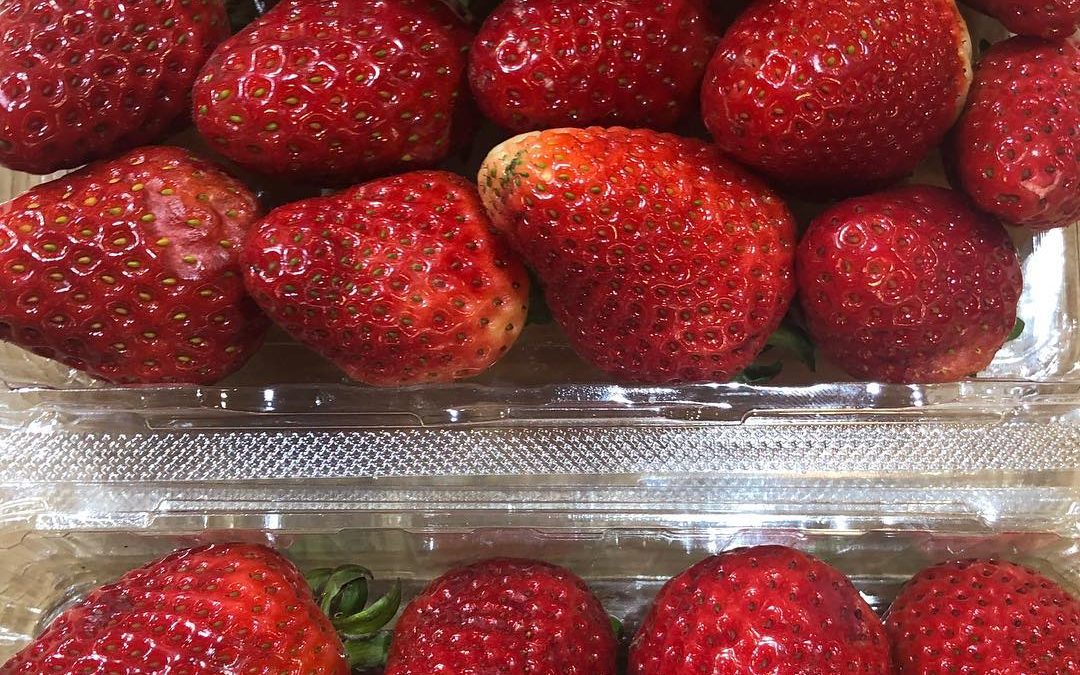 Strawberry Auction at our Market!