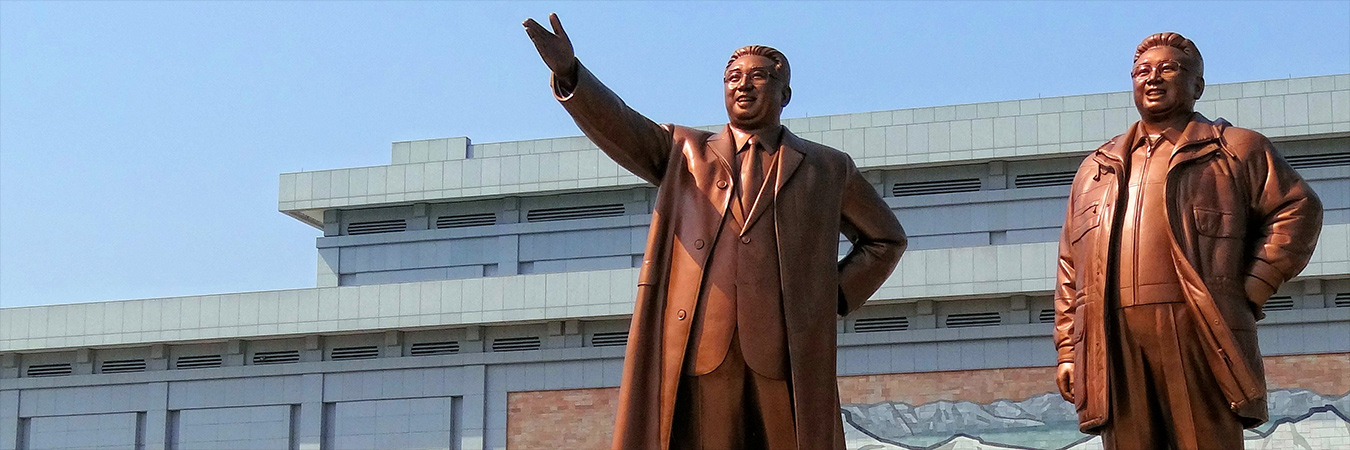 North Korea statue