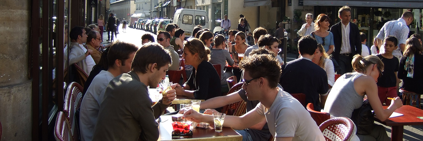 Cafe. Image: Wikimedia.
