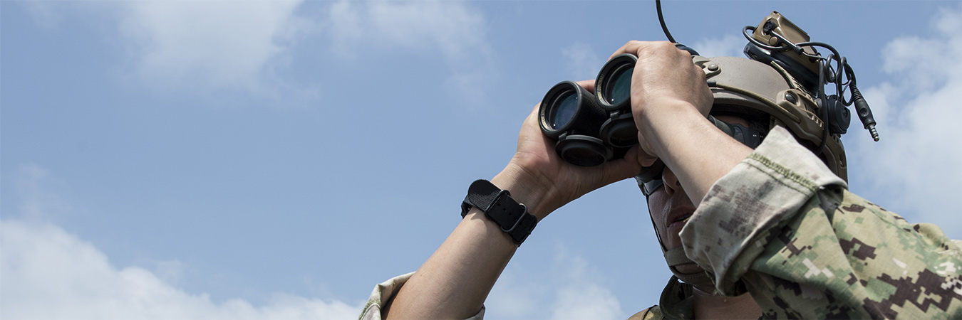 Soldier binoculars