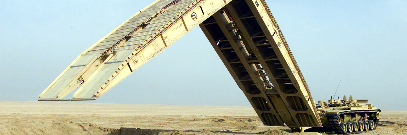 Bridging tank