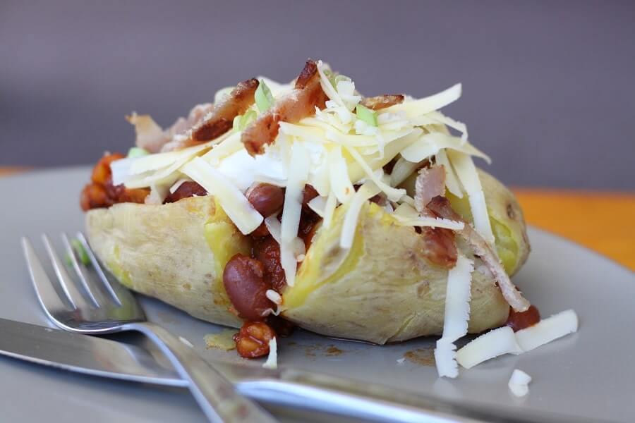Jacket Potatoes With Baked Beans » Additive Free Lifestyle