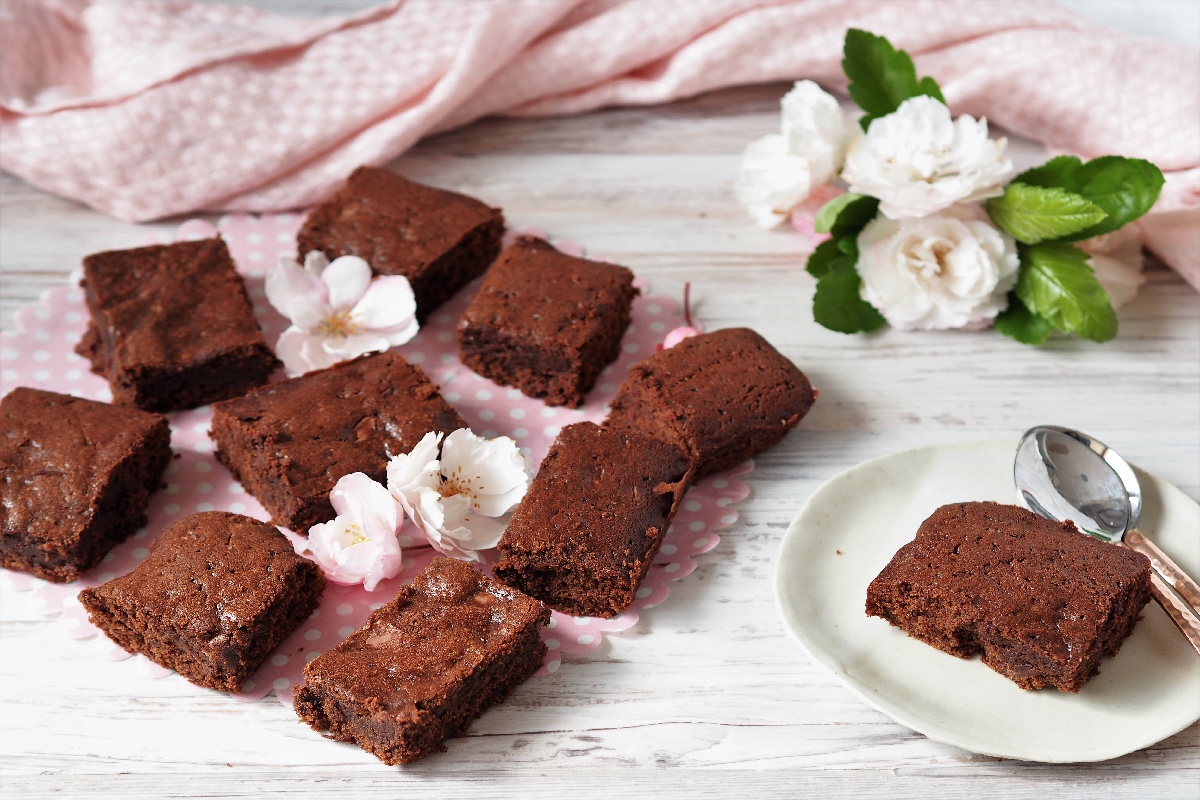 Double Chocolate Fudge Slice » Additive Free Lifestyle