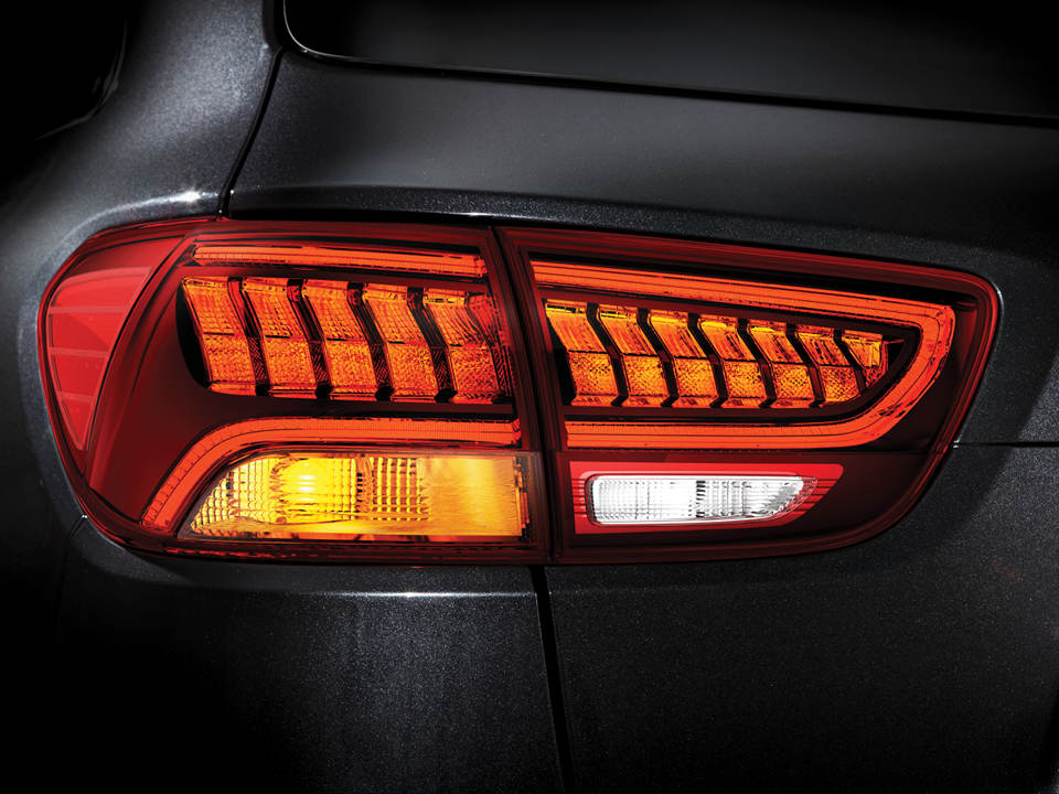 kia-new-sorento-design-led-rear-lights.jpg kia-new-sorento-design-led-rear-lights.jpg