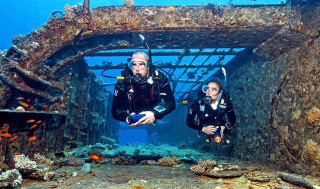 Wreck Diving