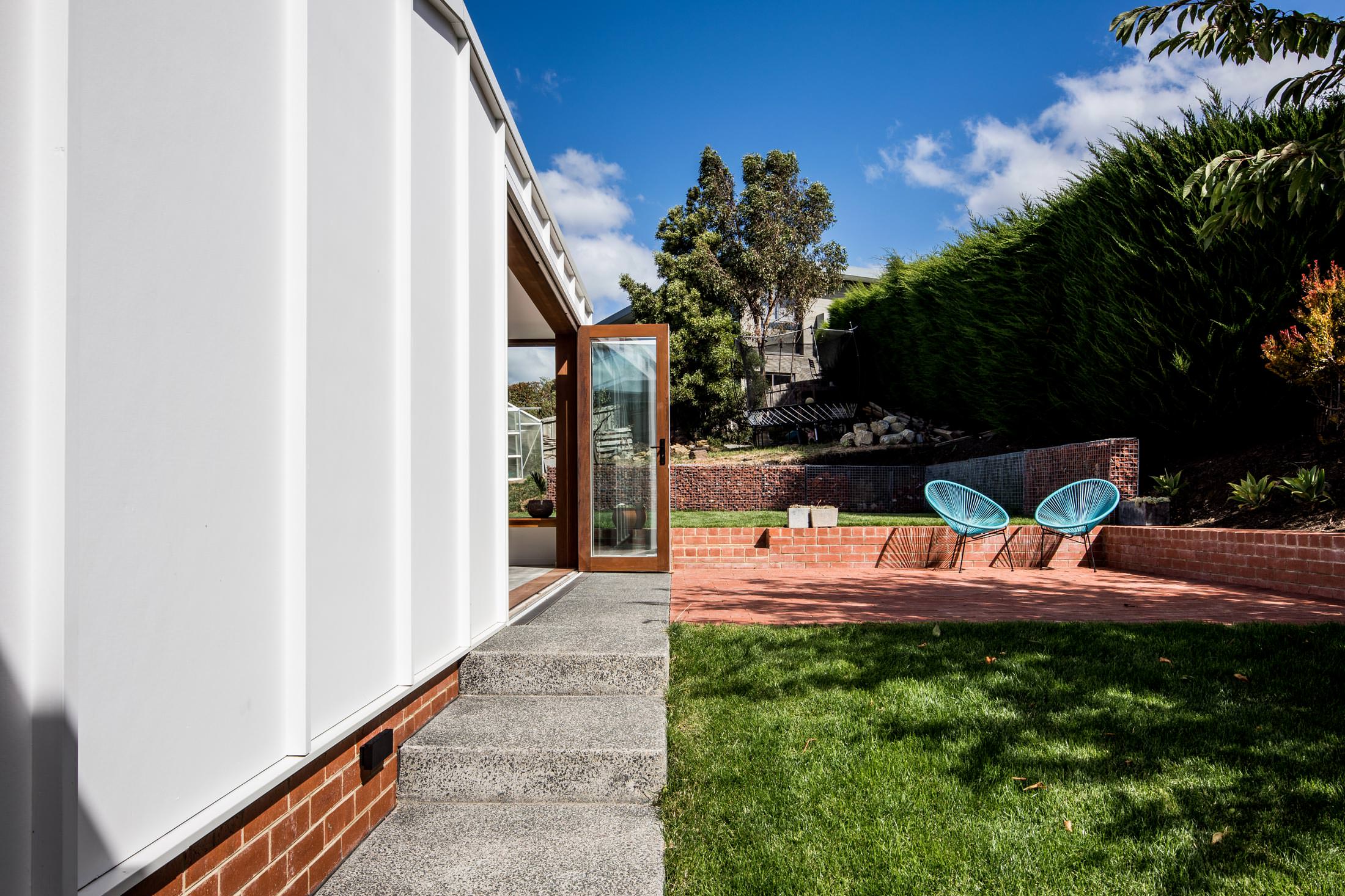 LONGVIEW HOUSE 7