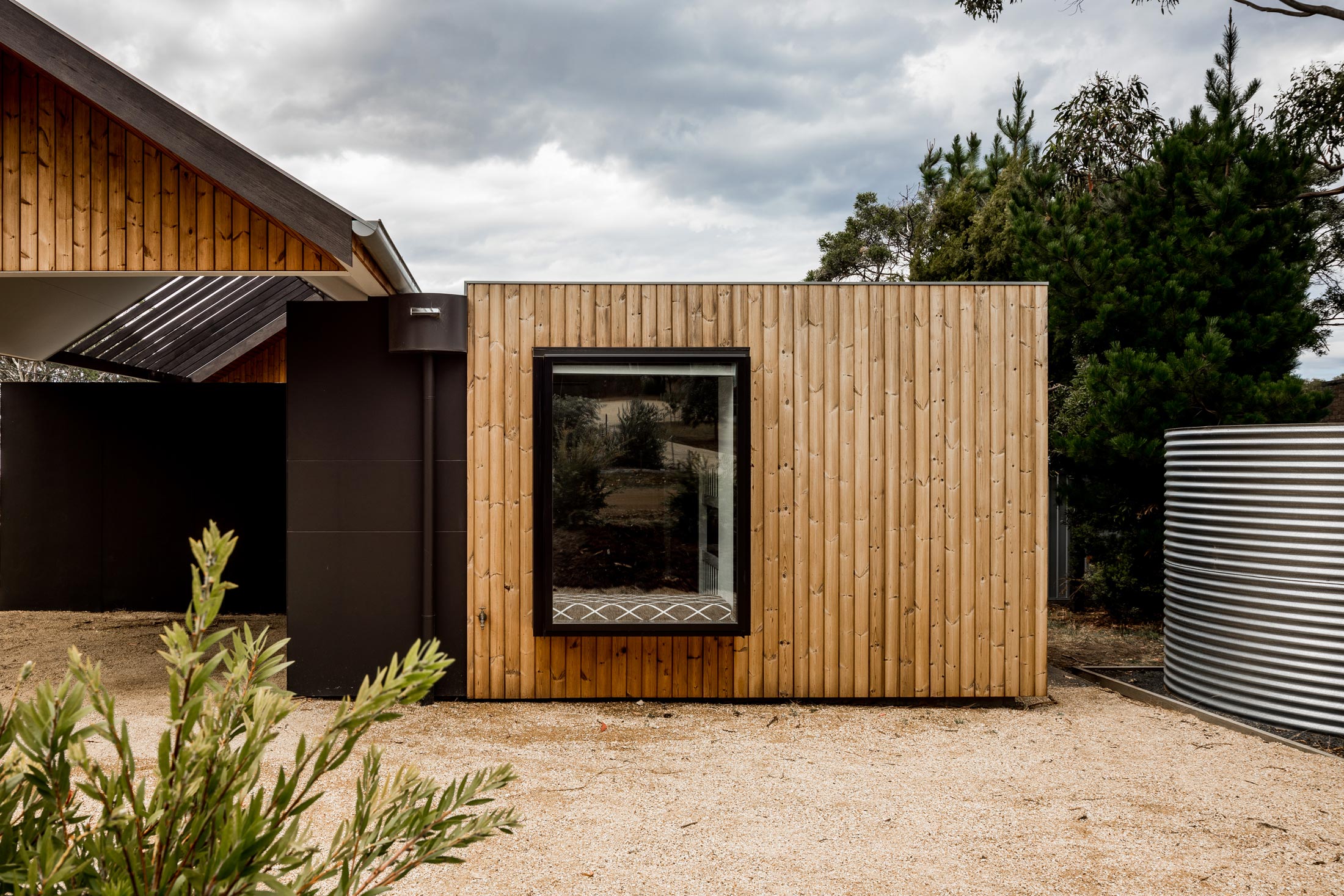 SPRING BEACH HOUSE 4
