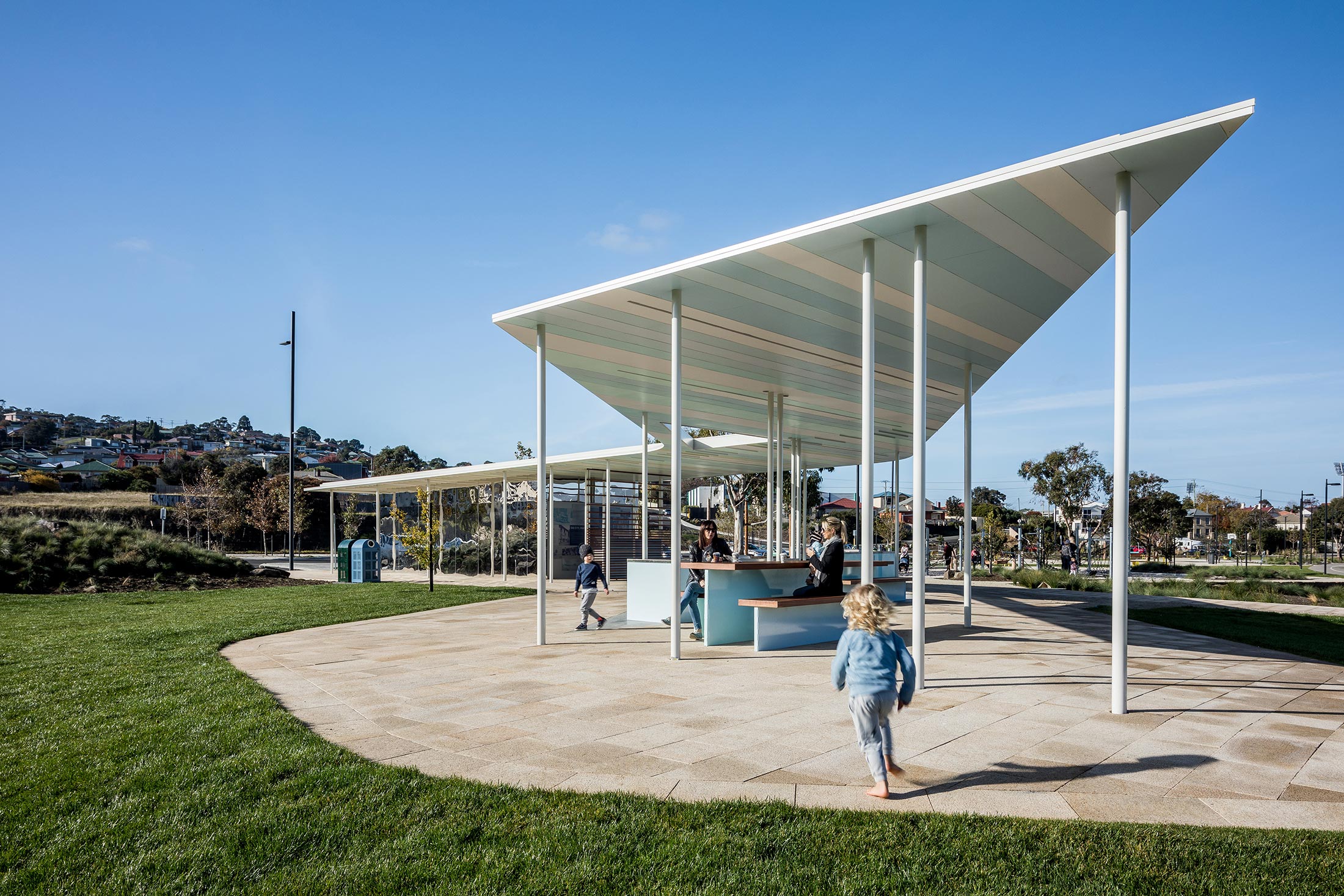 KANGAROO BAY PAVILION 2
