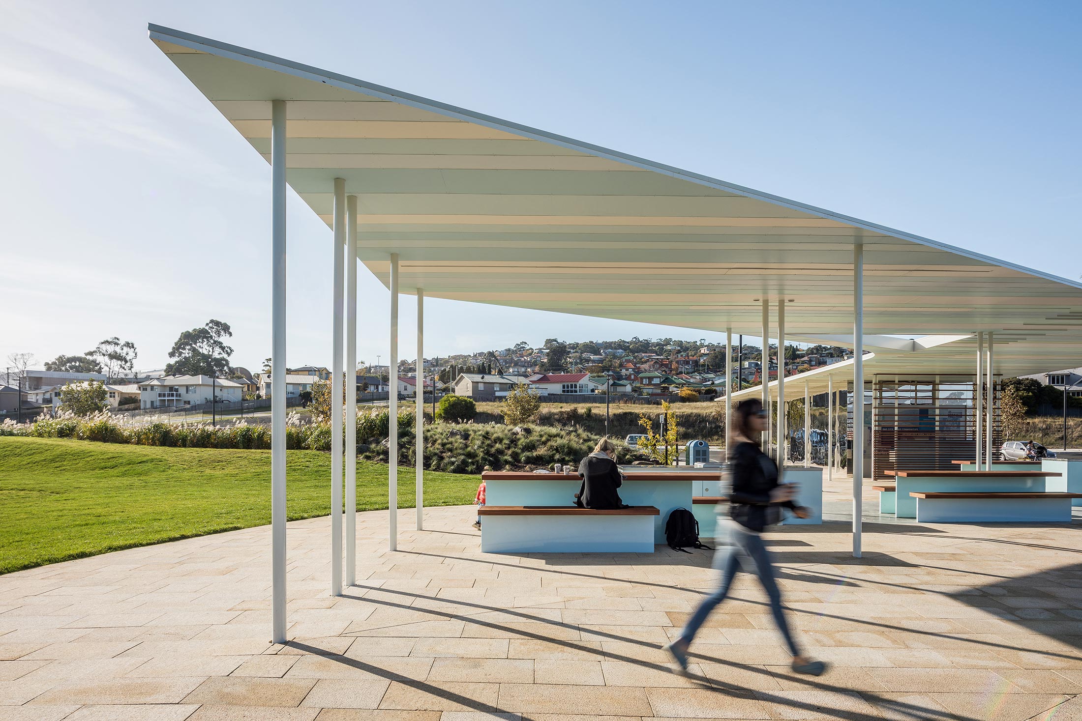 KANGAROO BAY PAVILION 6
