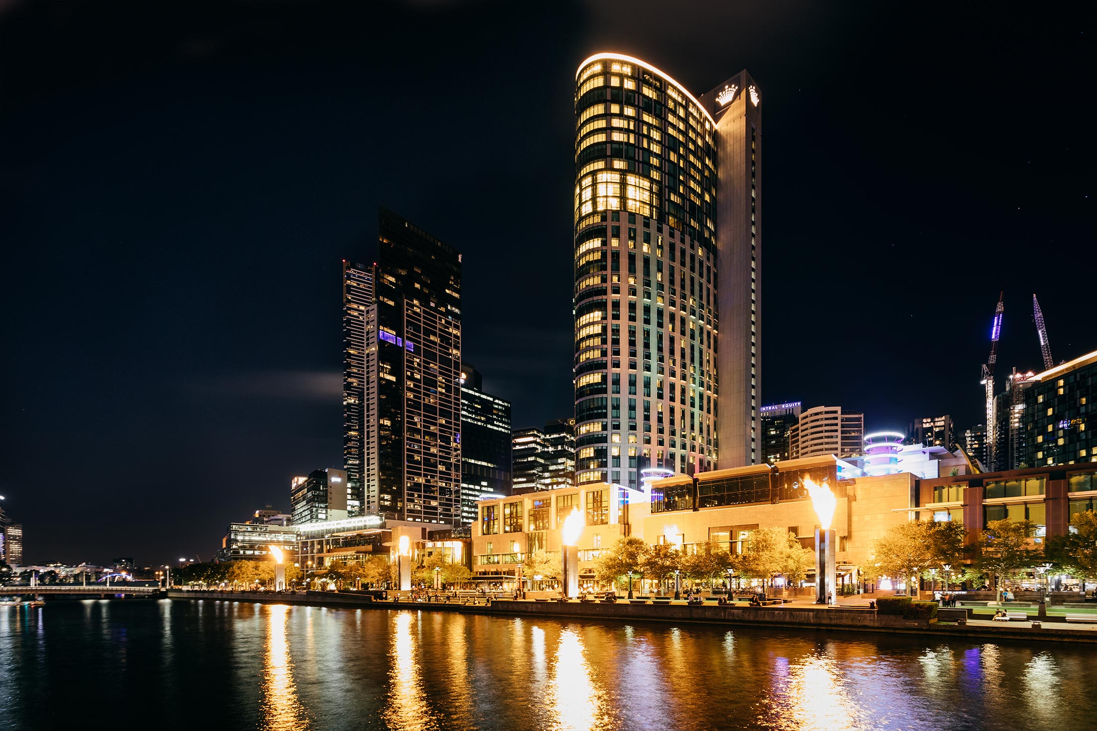 YARRA ONE 6