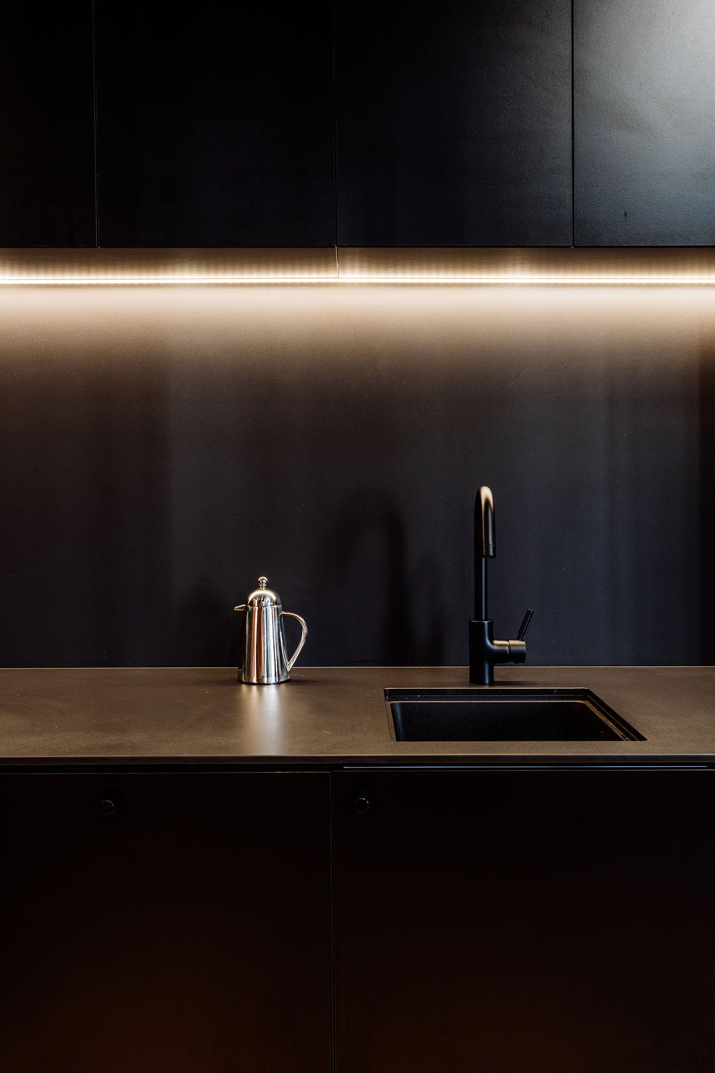 105 MACQUARIE STREET 9