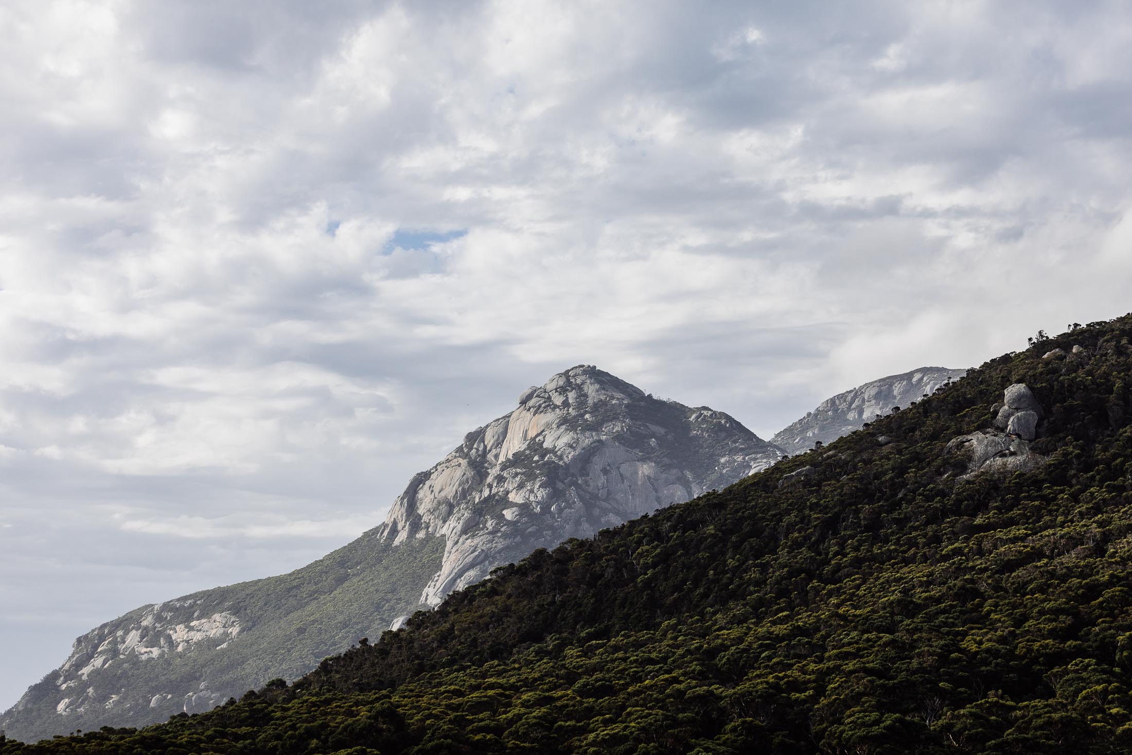 FLINDERS ISLAND 1