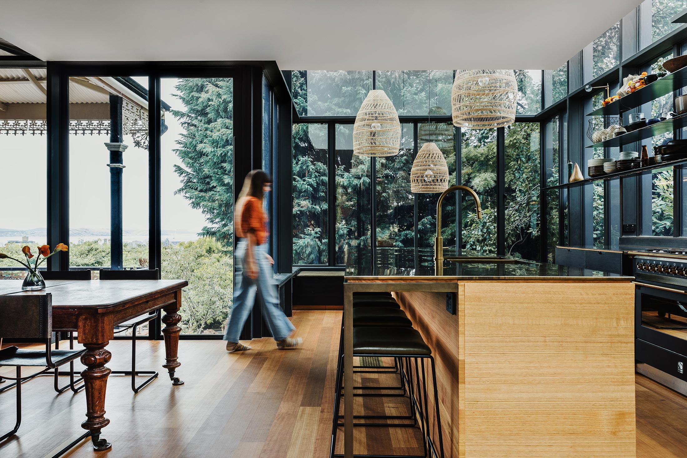 GREEN HOUSE 4