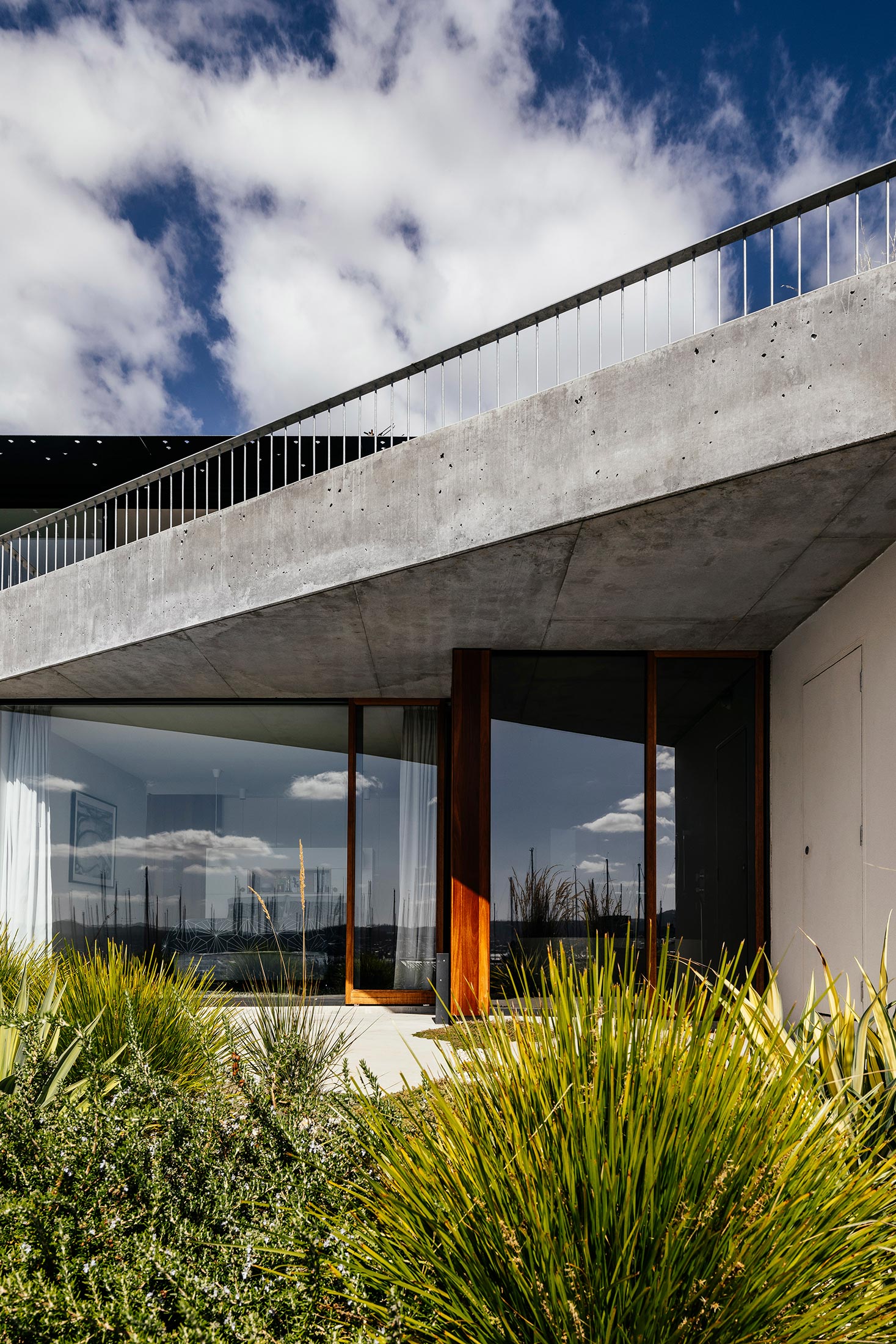 SANDY BAY HOUSE 6