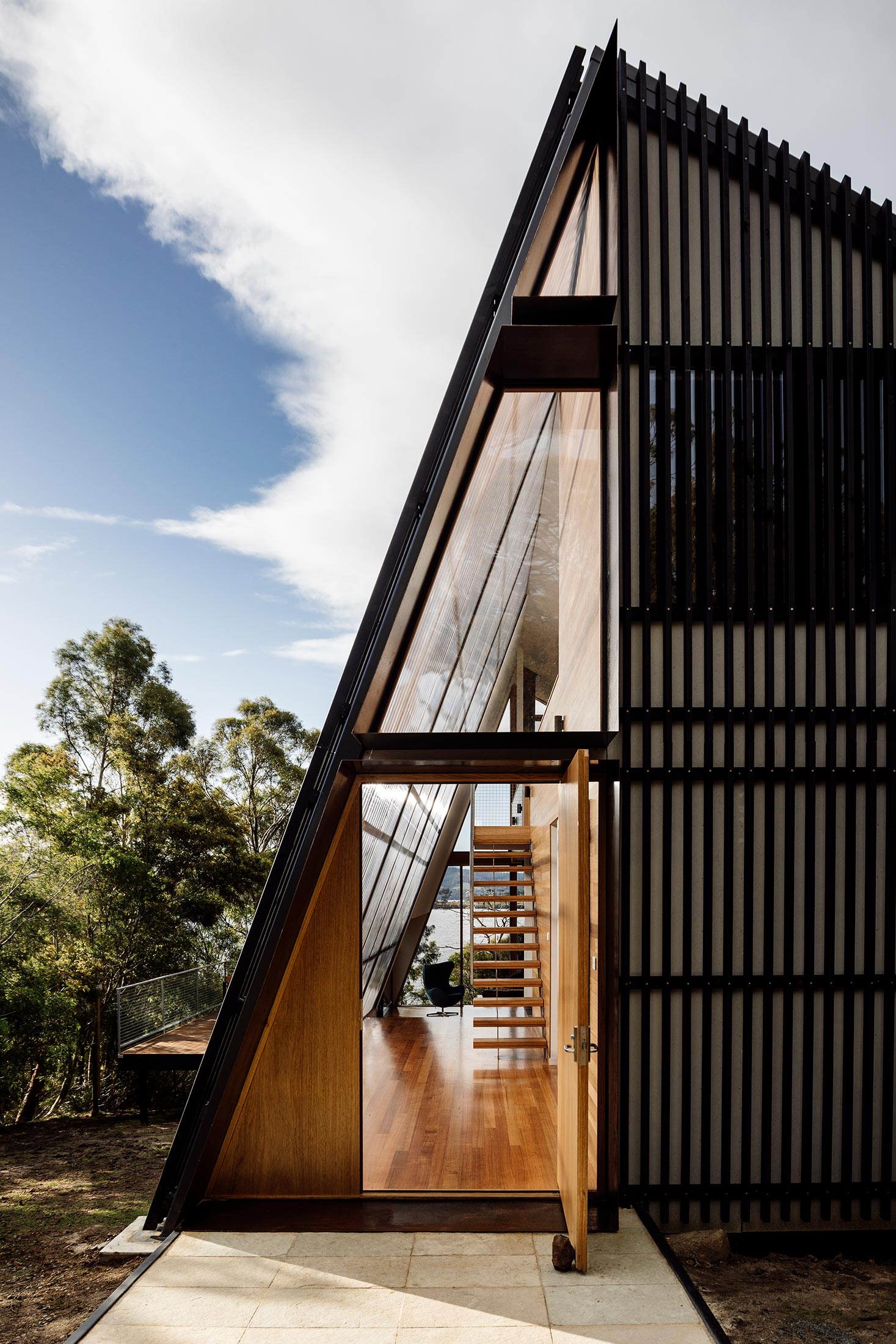 BRUNY ISLAND HOUSE 2
