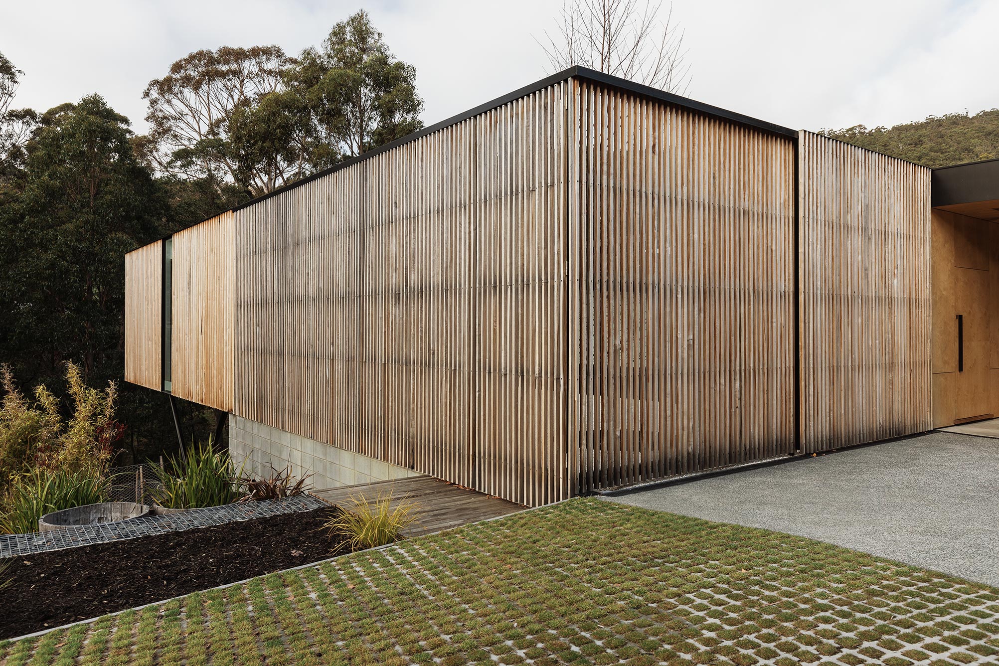 SOUTH HOBART RESIDENCE 2