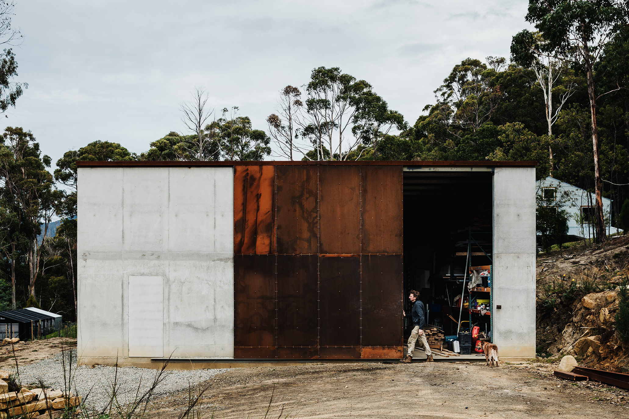 PENINSULA SHED 4