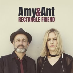 Amy & Ant - Kirra At 3 Feet
