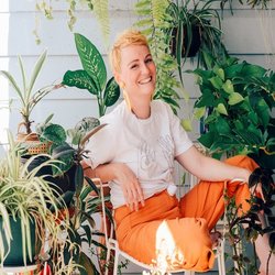 Tara Simmons - Let's Go - Internet Download