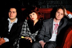 TinPan Orange - Romeo Don't Come