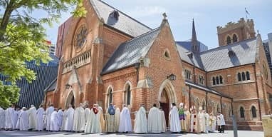 A Day in the Spiritual Life of the Cathedral