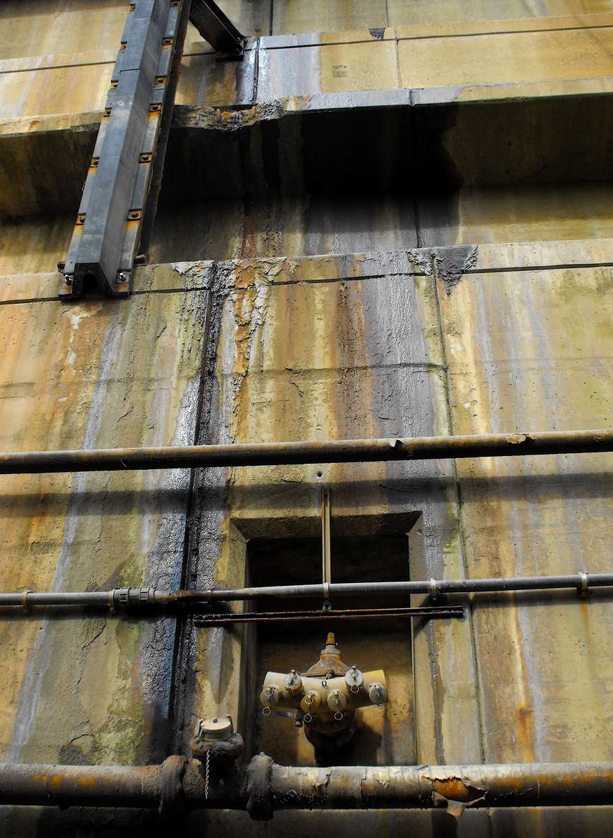 Detail of the graving dock