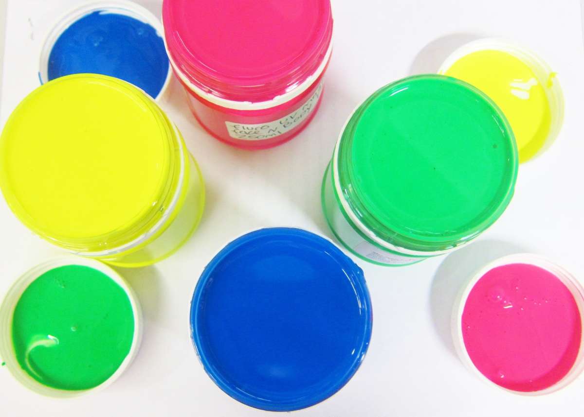 fluro paints