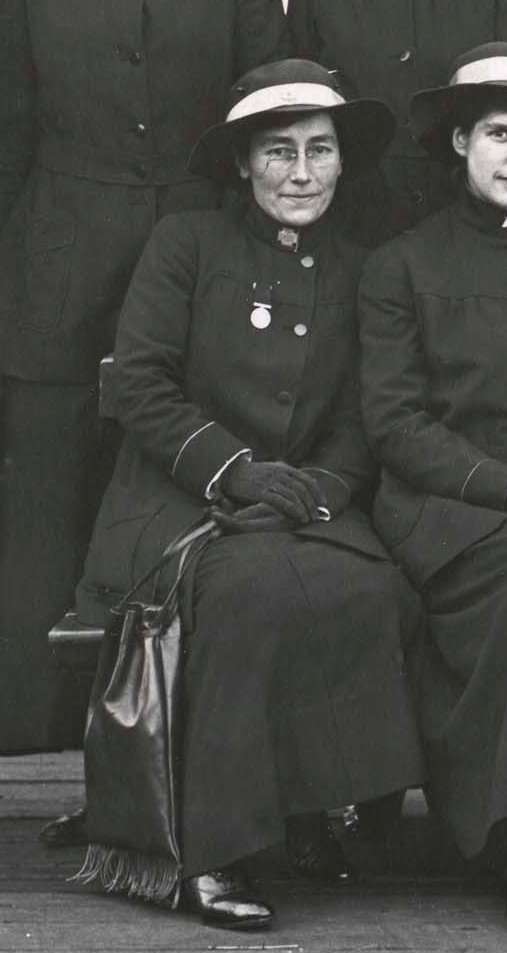 Australian Red Cross nurse Nellie Crommelin, Melbourne 1916. Cropped from 00027608 ANMM Collection