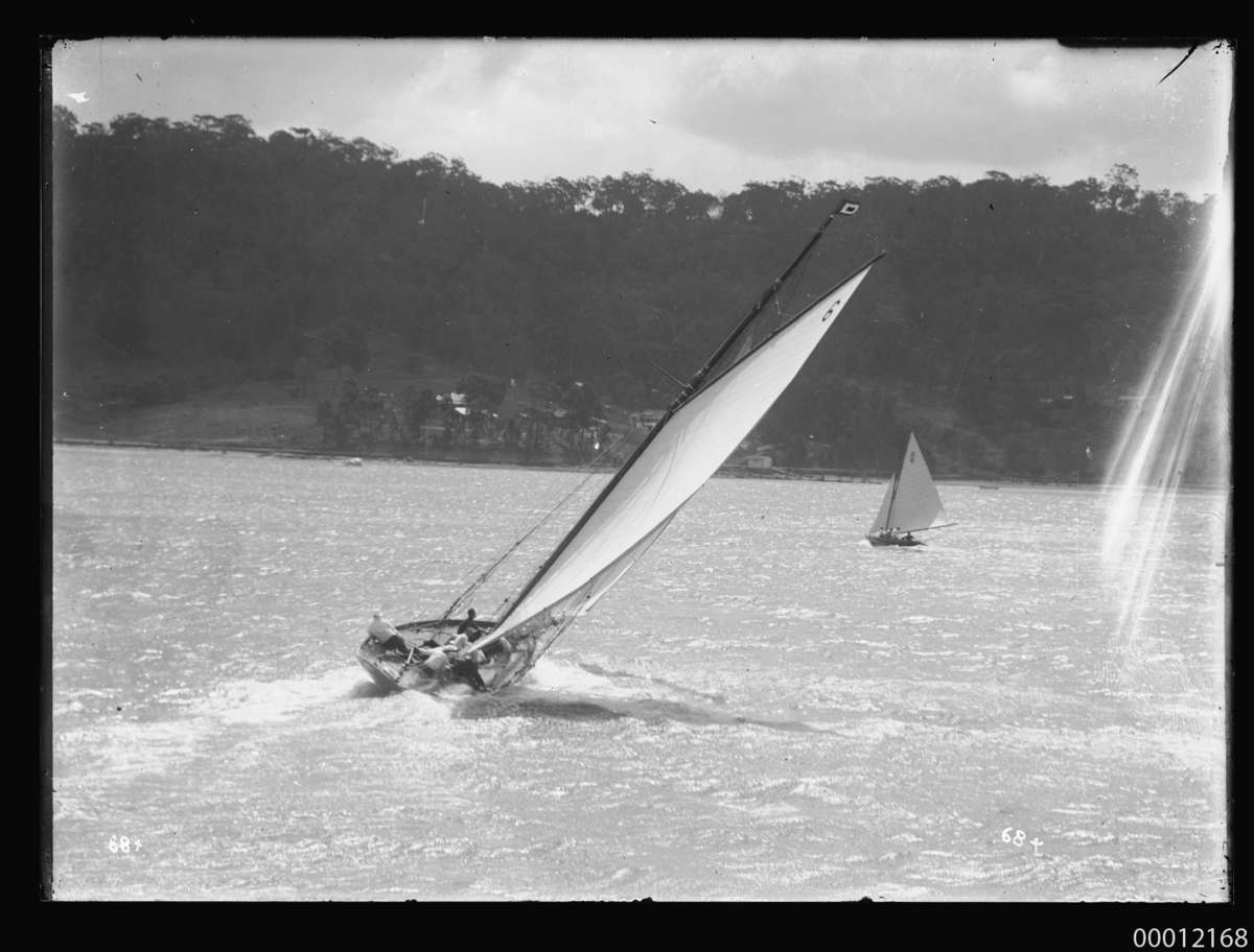 RAWHITI sailing at the 1921 Pittwater Regatta. ANMM Collection 00012168