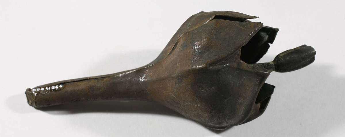 Artefact from the Dunbar wreck. ANMM Collection.