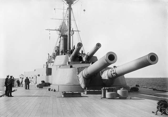 The powerful 15 inch guns of HMS Queen Elizabeth. Australian War Memorial Collection