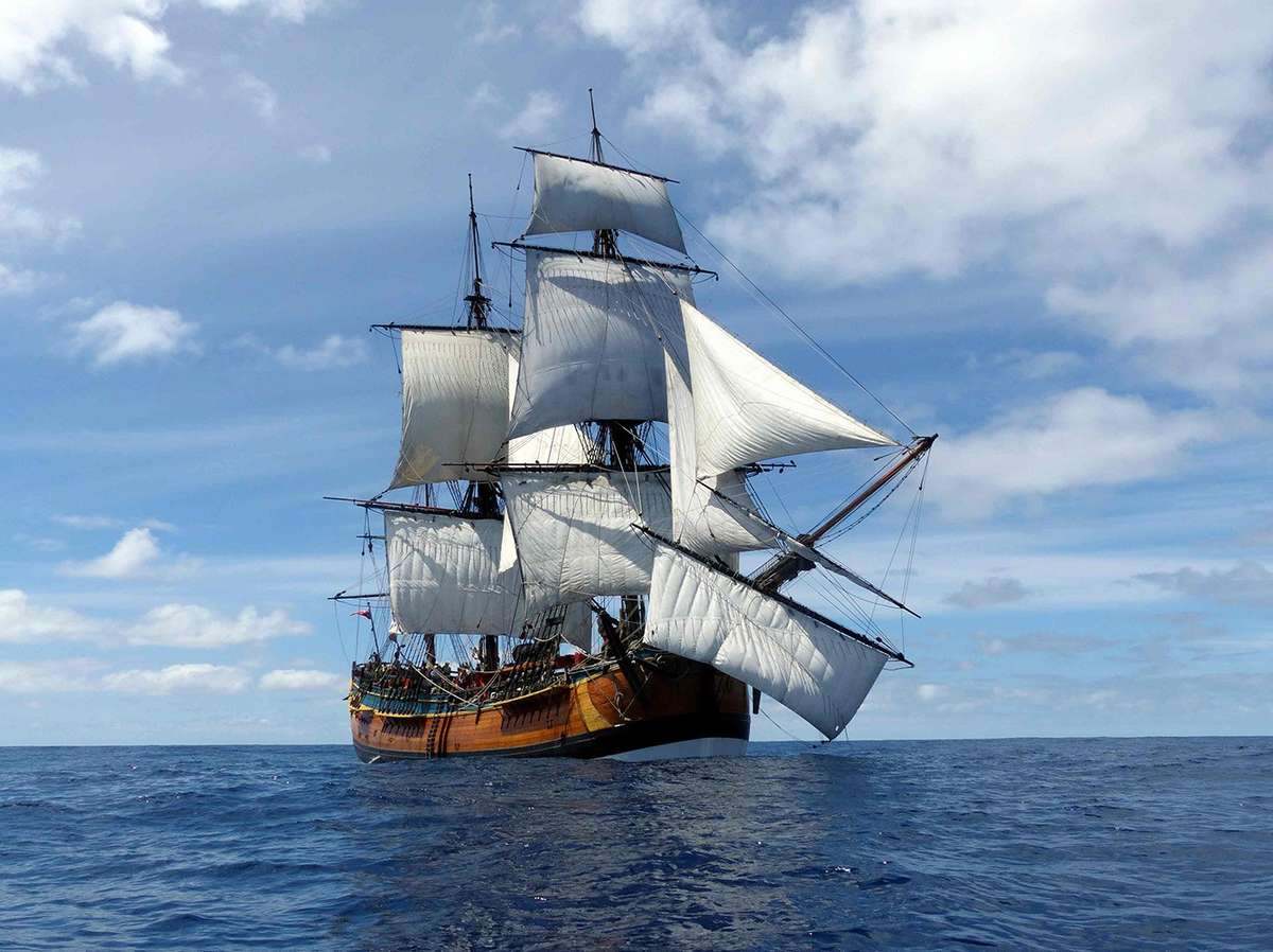 Endeavour minus main top gallant. Image: Paula Tinney