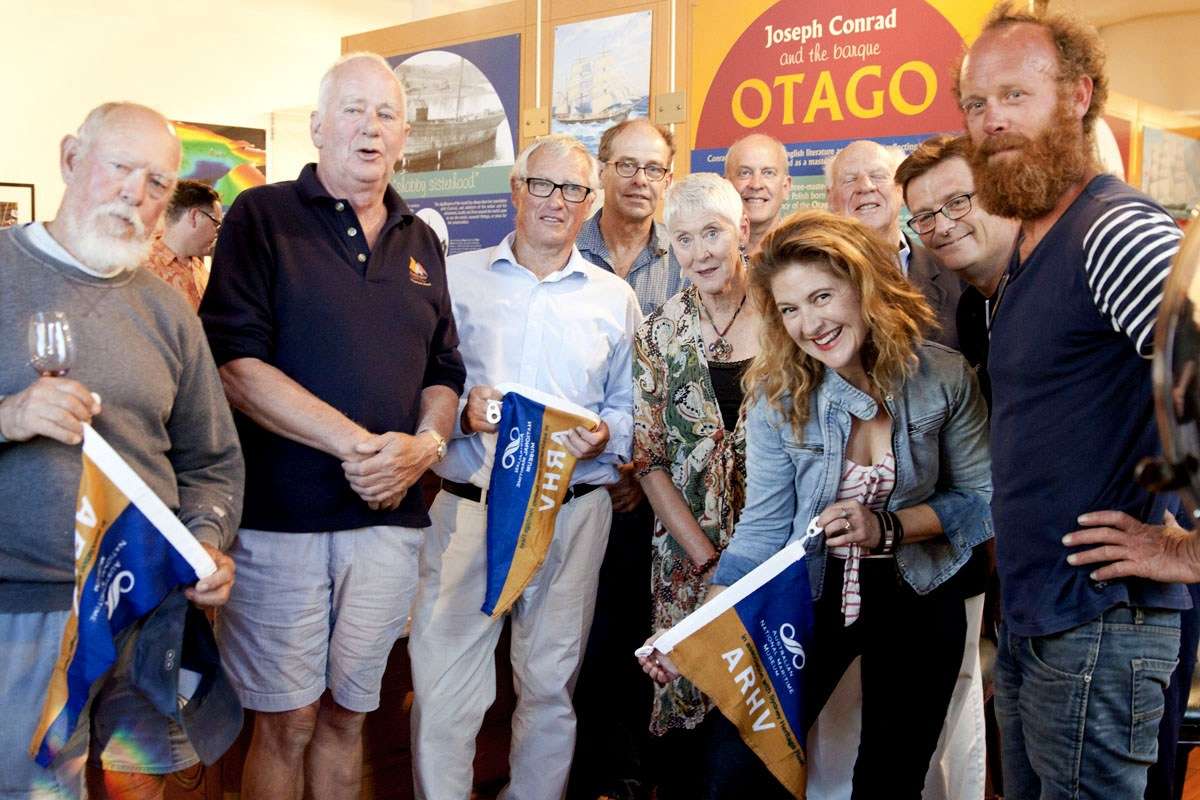 Vessel owners with their pennants at the ARHV presentation with David and Kevin. Image: Sharon Babbage / ANMM.