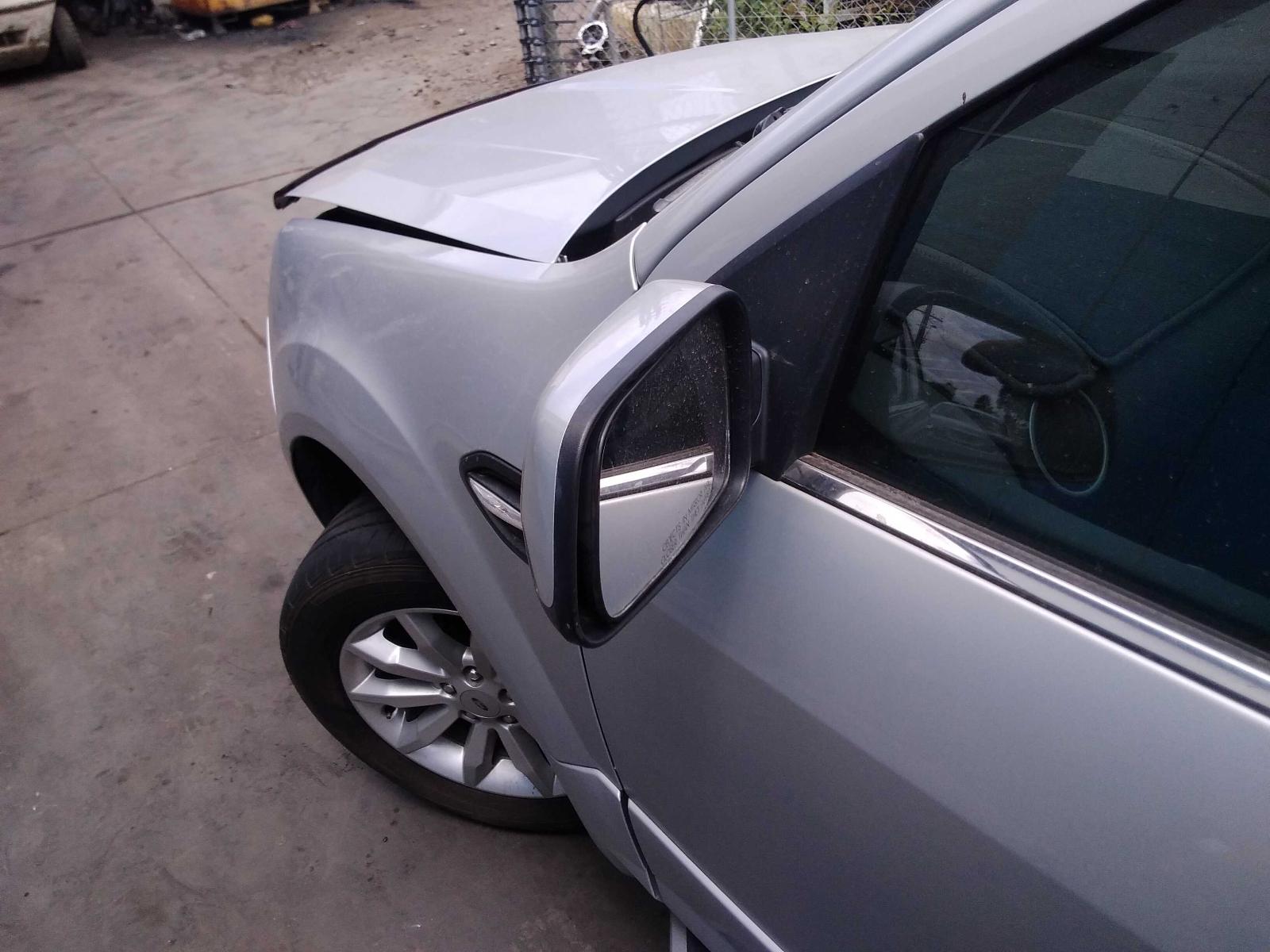 View Auto part Right Front Window Reg/Motor Ford Territory 2016