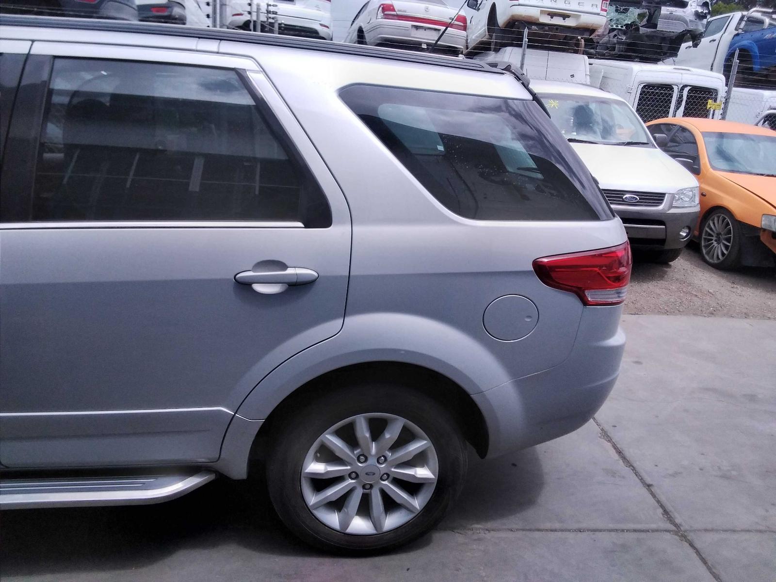 View Auto part Right Front Window Reg/Motor Ford Territory 2016