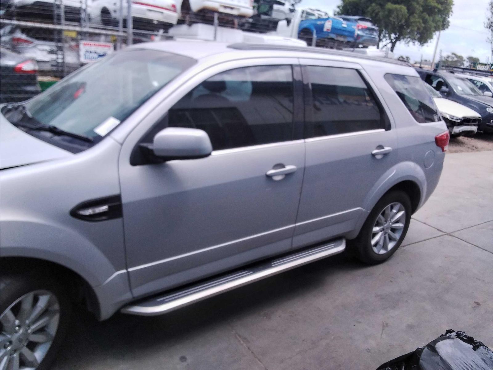 View Auto part Right Front Window Reg/Motor Ford Territory 2016