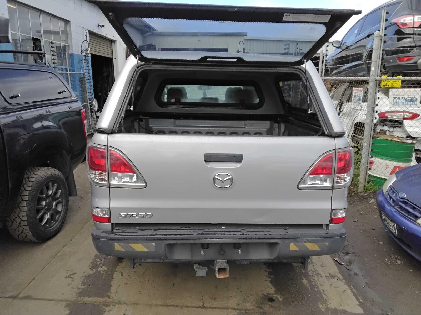 2011 Mazda Bt50 Radio/Cd/Dvd/Sat/Tv View Auto part Radio/Cd/Dvd/Sat/Tv Mazda Bt50 2011