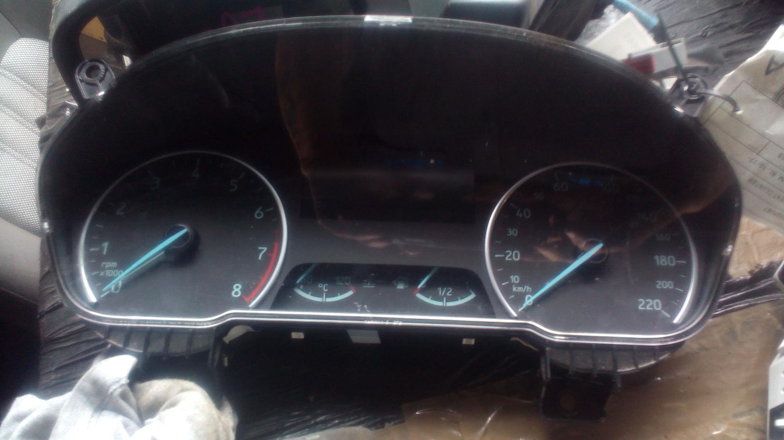 View Auto part Instrument Cluster Ford Ecosport 2018