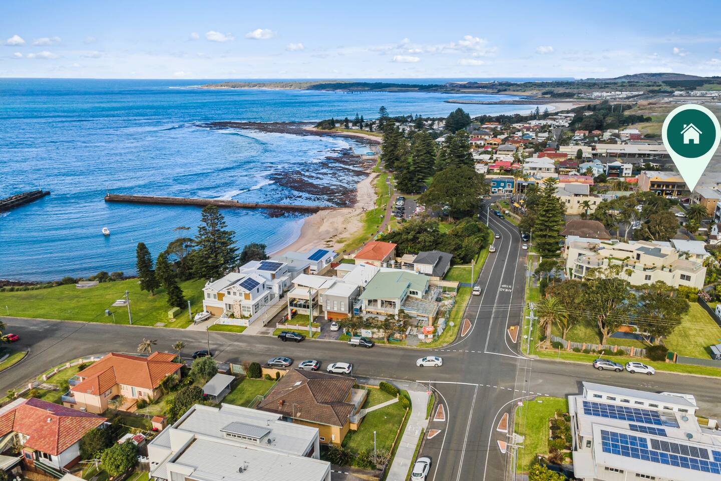 Saltwater Escape: Contemporary Seaside Stunner | Hometime