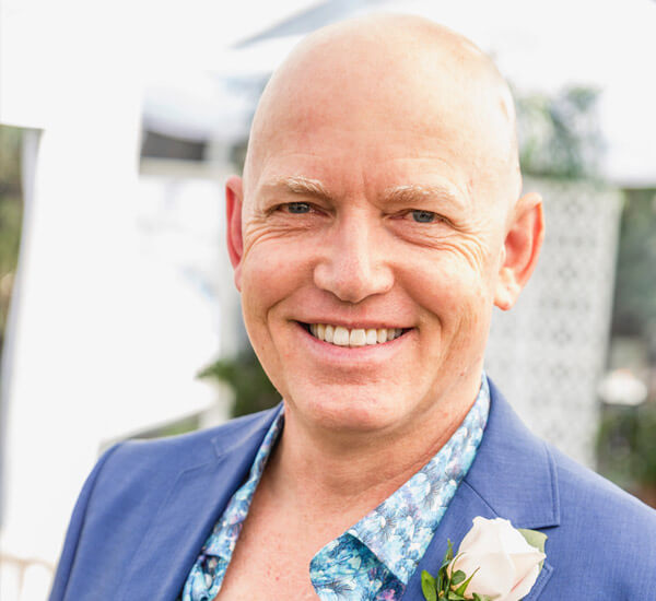 Dr Ian Maratos