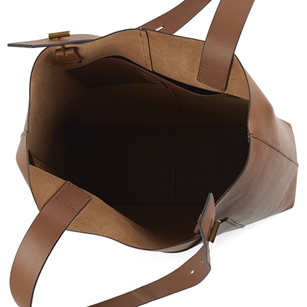 H-BROOKLYN BAGS IN SADDLE TAN