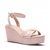 WHO WEDGES IN NUDE